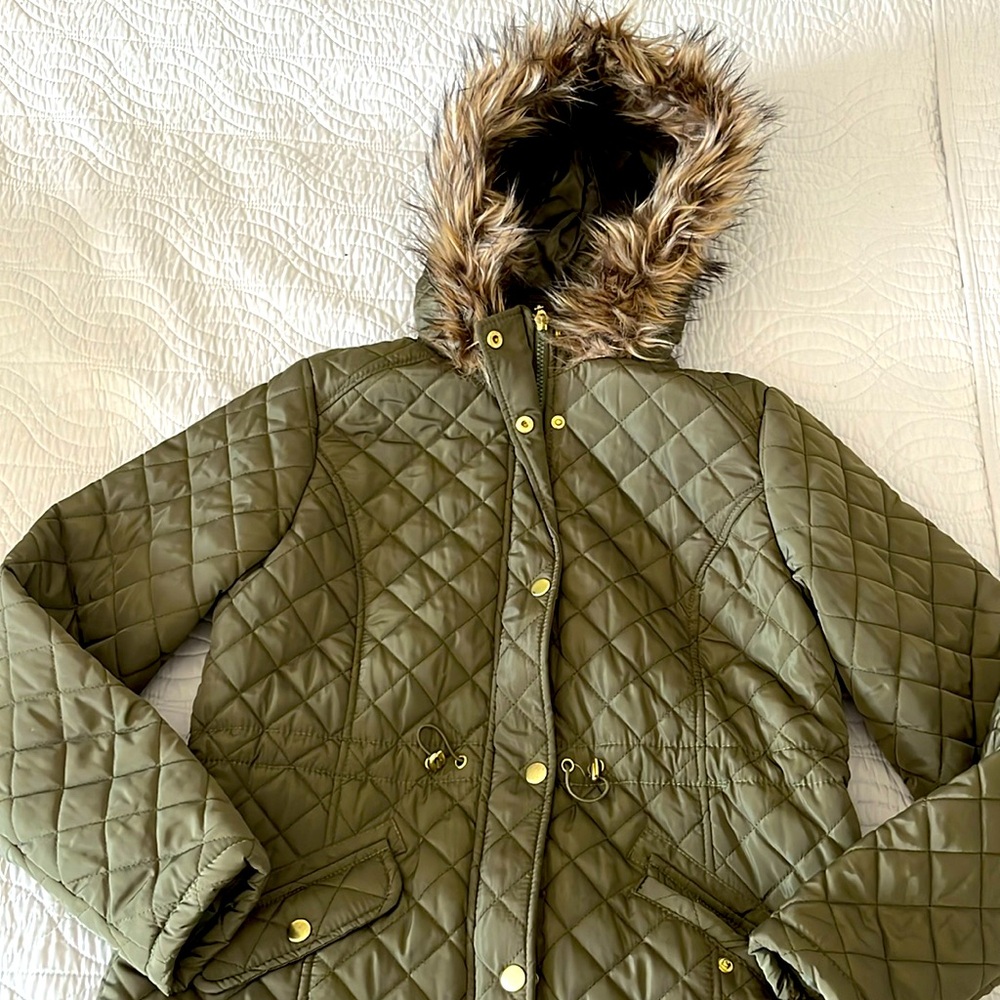 Forever Flower Woman Coat Puffer Jacket Fur Hoodie Winter Parka-NWOT